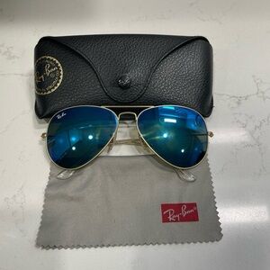 Ray-Ban Aviator Sunglasses with Blue Lenses